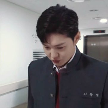 2lean_on's profile picture. keep on dreaming of #이창섭