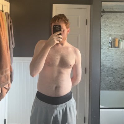 casperxxx1121's profile picture. 22
Bi
Dm's open