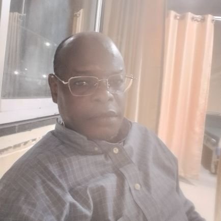 OwoyemiDr's profile picture. A Scholar