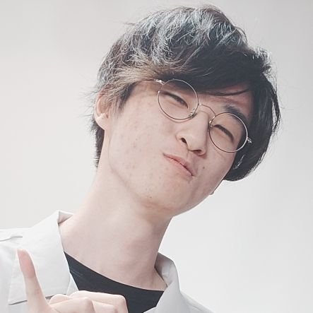 smo0kyy_vlrt's profile picture. 気まぐれでゲーム配信してる奴。

気まぐれでするゲーム変わる奴。

気まぐれでFPSゲームがメインの奴。