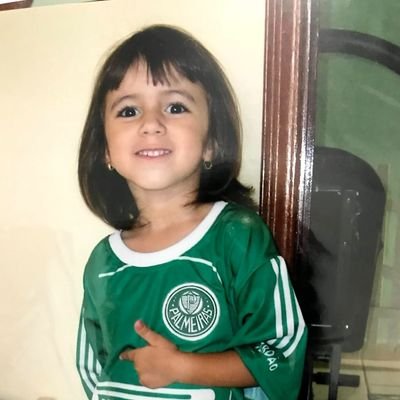 Iuffywho's profile picture. collector for #설윤 | nmixx.