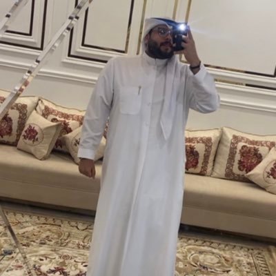 fars_q's profile picture. الأحداثُ تنتهي . . و تبقى الدُروسْ.👍🏻