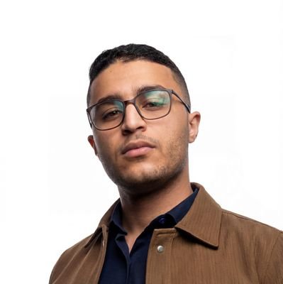 mesaha_8's profile picture. ▪️ مختص تصميم براندات وعلامات تجارية 🪙▪️ مصمم جرافيك خبير ▪️ كاتب ومهتم في التصميم لطلب الأعمال عبر الواتس