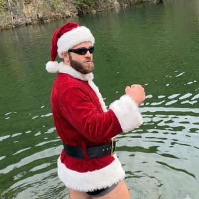 kakufuru810's profile picture. 東京の大学生/格オタとドルオタの丁度センターライン