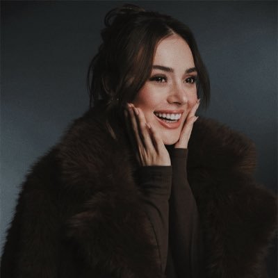 uviiro's profile picture. 