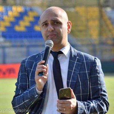 NovellinoIammBe's profile picture. Nacqui nei qri Spagnoli di Napoli. Li conobbi la zocc..Francesca Pasquale (affiliata a Camorra) che poi si diede a Berlusconi. Passai al PD e ora sono Napoli24!