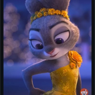 Emberlils's profile picture. Photograph Animation Crazy for the 📚