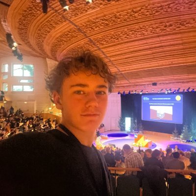 elliotnorrevik's profile picture. building in stealth | prev @lovable_dev | high school dropout