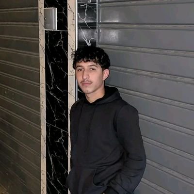 mehdi_elou4zani's profile picture. My mom is my superhero 🦸