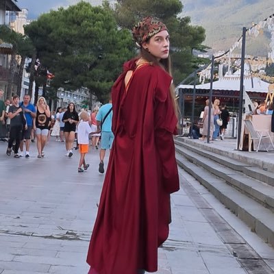 zarizamaria's profile picture. 