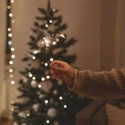 __oltre__'s profile picture. innamorata di un posto che non esiste,ma continuo a vivere nei miei sogni nonostante tutto 💫 NO DM