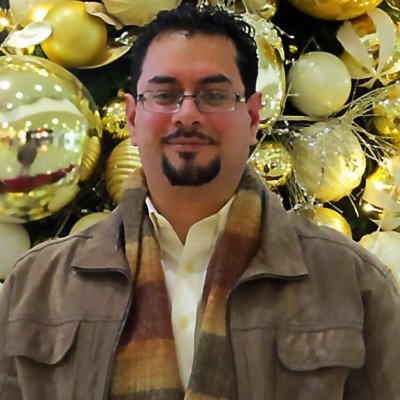 prezgarmaju's profile picture. Escritor, editor y docente. Acompaño tu viaje creativo con conocimiento y calidez. Descubre mis blogs sobre literatura, arte y cultura: haz florecer tu talento.