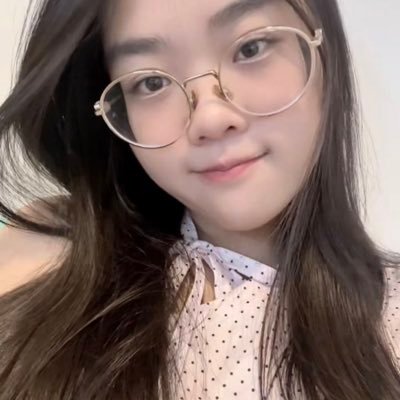 mell0nxc's profile picture. ✶ — 09 cheakk 🧢dm make friends naa ᐧ༚̮ᐧ ᶻ 𝗓 𐰁 .ᐟ #dek70 ˒˒ 🚨🎱 153 cm. 🇹🇭🇨🇳 ! sixteen years 👈🏻👈🏻