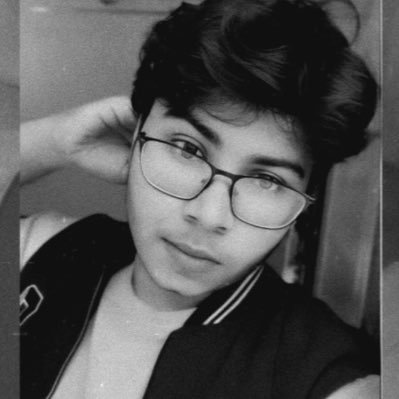 Achha_Ladkaa's profile picture. | Arguing with me is pointless, the grass is blue for me as long as it irritates you |