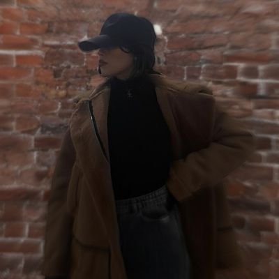 wis__21's profile picture. kutamian