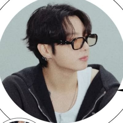 zhaoSarah97's profile picture. 𝐈 𝐬𝐭𝐚𝐧 𝐭𝐡𝐞 𝐦𝐚𝐢𝐧 𝐩𝐨𝐩 𝐛𝐨𝐲 

🔮: @SaraJuiria713