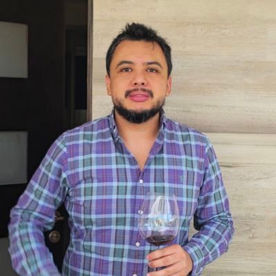 juliocescmoral's profile picture. Para el artista genuino la creatividad cobra un significado cósmico, abarcador, más allá de dios, cercano al Ser, a la totalidad. J.C 🧧🖼🎭