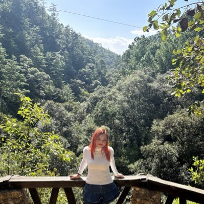 legally_lizz_'s profile picture. 