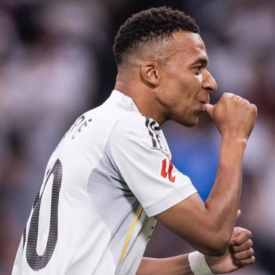 Ichiro952's profile picture. @RayanCherki/@LukaDoncic/@Imavov1