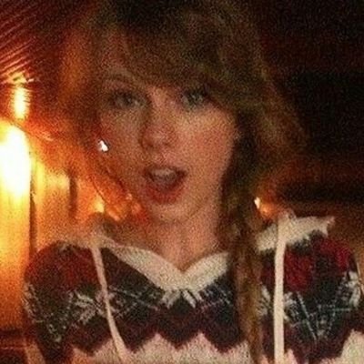 moonimiau's profile picture. 