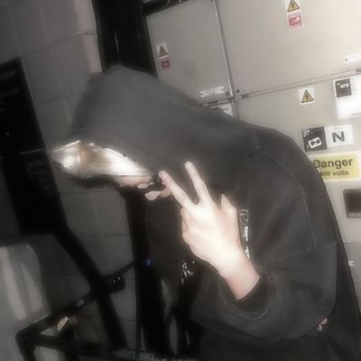 iwonhypen's profile picture. STAN ENHYPEN FOR CLEAR SKIN