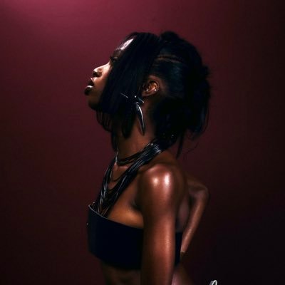 similiadi's profile picture. 