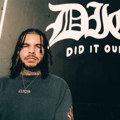 SteakxShrimp's profile picture. 🍖x🍤™ steakxshrimp@gmail.com