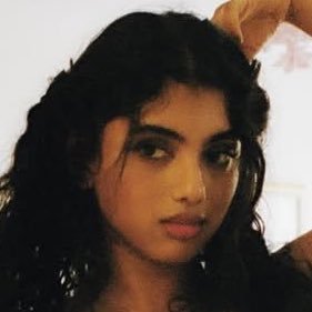 sialaterrrr's profile picture. thoughts & archives