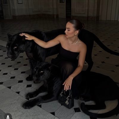 hiiirrraam's profile picture. 