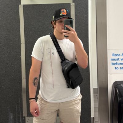 ZachAlienn's profile picture. @CODLeague Challengers Player // @CollegeCoD // Some Comp Sci guy who likes computers // @KiIIshott is my duo // Business IQ. zachsharpebusiness@gmail.com