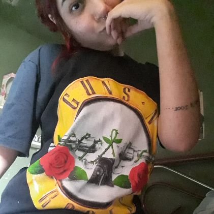 mermaidmayy's profile picture. E tudo é culpa da mulher Diabo 😈