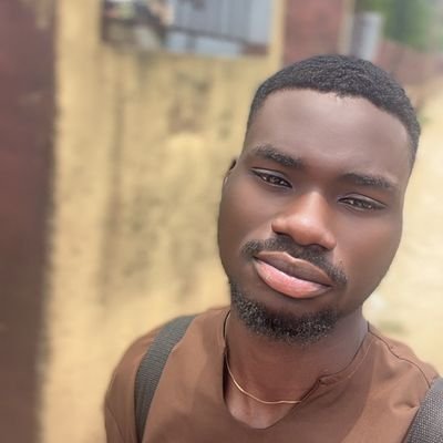 DazzlingIt8949's profile picture. I am A Comedian || Chelsea Fc || Crypto Trader