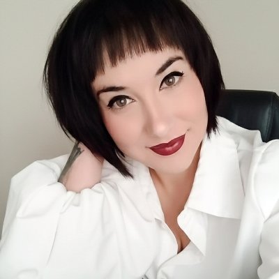 OnlyByJara's profile picture. 💙♥️💚🧡🩷💜🖤