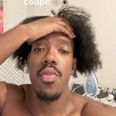 Stranger91__'s profile picture. L'art dans toute sa splendeur 🖋️ https://t.co/O1h0q7Q4Ol