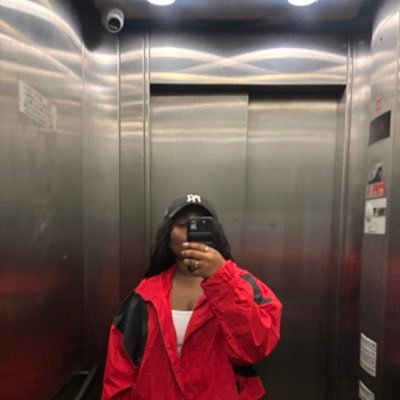 dudwnha's profile picture. 