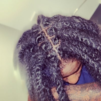 JEWELRYONFROZE's profile picture. i make music & mind my business