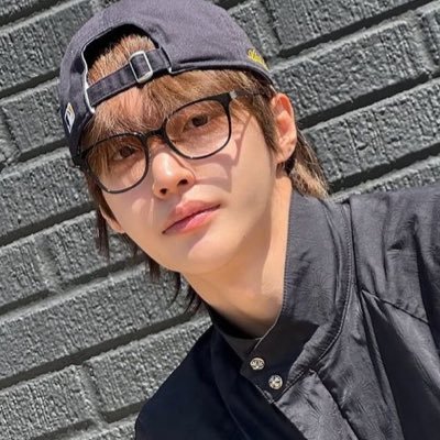 hi5xwonbin's profile picture. 𓈒 ᱸᚐ𓋭̶͙╸˚𓈒 🐈‍⬛♥︎ 𓈒˚╺@riize ♥︎🎸 ˳ᚇ⃟𓊪͙╸˚𓈒 køh♥︎𓈒˚╺🎱 𓈒 ᱸ╺𓊖̶͙ᚐ 윈✦터、˚𓈒 j-fail🧣 ╸˚𓈒 1bin🐾 𖠵 c╸˚𓈒 ✦tie𓈒🎒˚╺𓊪ߪ&̷˳🎶 𖠵hi╸❺ 𓈒˚╺ 현진 ♥︎🥌 𓈒 ᱸᚐ𓋭̶͙