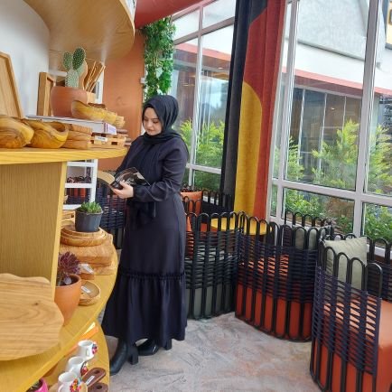 meyvertm's profile picture. Sanat Tarihi🎓
Çocuk Gelişimi 🎓