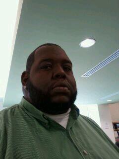 bigmonj1's profile picture. Getting to them green faces