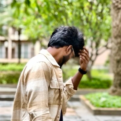 prabh_here's profile picture. An average Indian kid who loves cinema & cricket