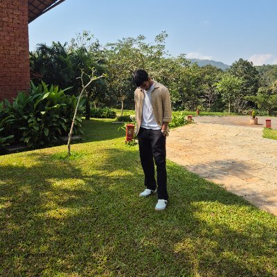 amansingh4u2's profile picture. Cricket🏏 || Football⚽ || Movies and Music 🍿🎶 || Tech💻