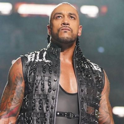 WepaProdigy's profile picture. Roxanne Perez and Damian Priest defender (Esp / Eng) She/Her ! priv: @DP4DivasChamp