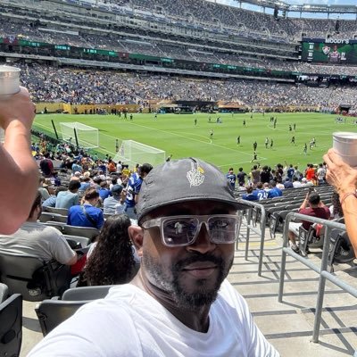 RiseWithKojo's profile picture. 🔥 Turning struggle into strength 💬 Daily bites of motivation 🌱 Believe in better, build it #RiseWithKojo