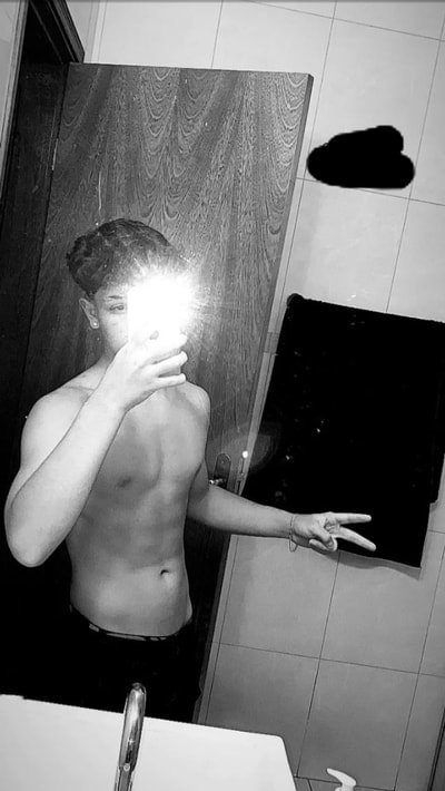 xandcv1489574's profile picture. currently avoiding my own ship.