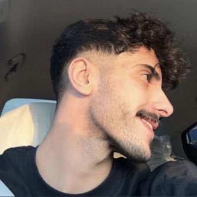 waaeevu's profile picture. مؤسس اللكاعه @Iuc6_ . @Cristiano