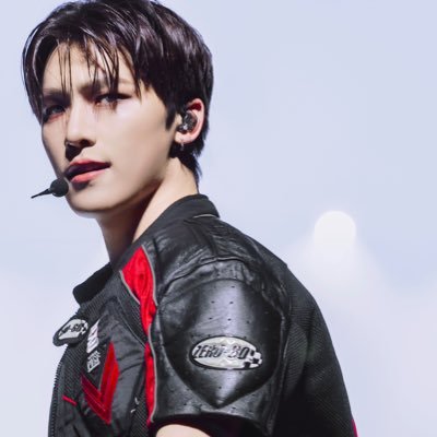xuttea's profile picture. 𝐚𝐥𝐥 𝐟𝐨𝐫 𝐃𝐈𝐍𝐎.