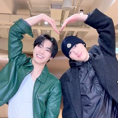 ddanahshua's profile picture. written by: zain javadd malik | ~shinee, svt, astro, rocky, exo, the rose~ | thai/korean bl's- forcebook