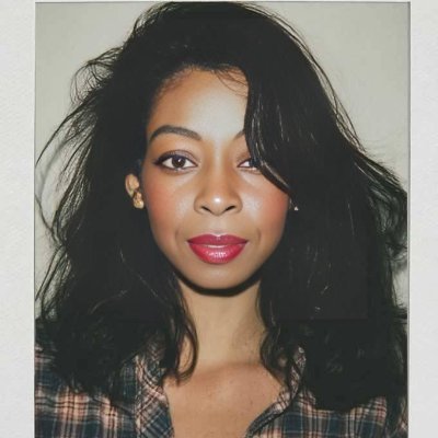 Cha_Cha_mimi's profile picture. Il semble qu’il existe dans le cerveau 1zone tout à fait spécifique qu’on pourrait appeler la mémoire poétique et qui enregistre ce qui nous a charmés...Kundera