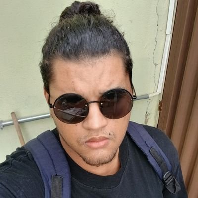 _danifab's profile picture. i Just wanna take a bit of agony,  and turn it to dollars