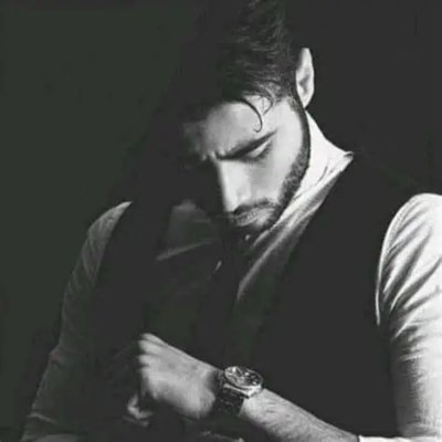 MuratKara55x's profile picture. "Karanlıkta kaybolmam, çünkü her zaman kendi ışığımı bulurum."